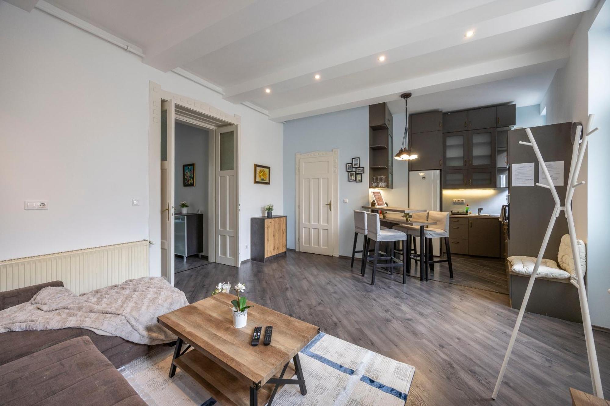 Explore Budapest From A Central Cozy Home & Sweet Retreat Exterior photo